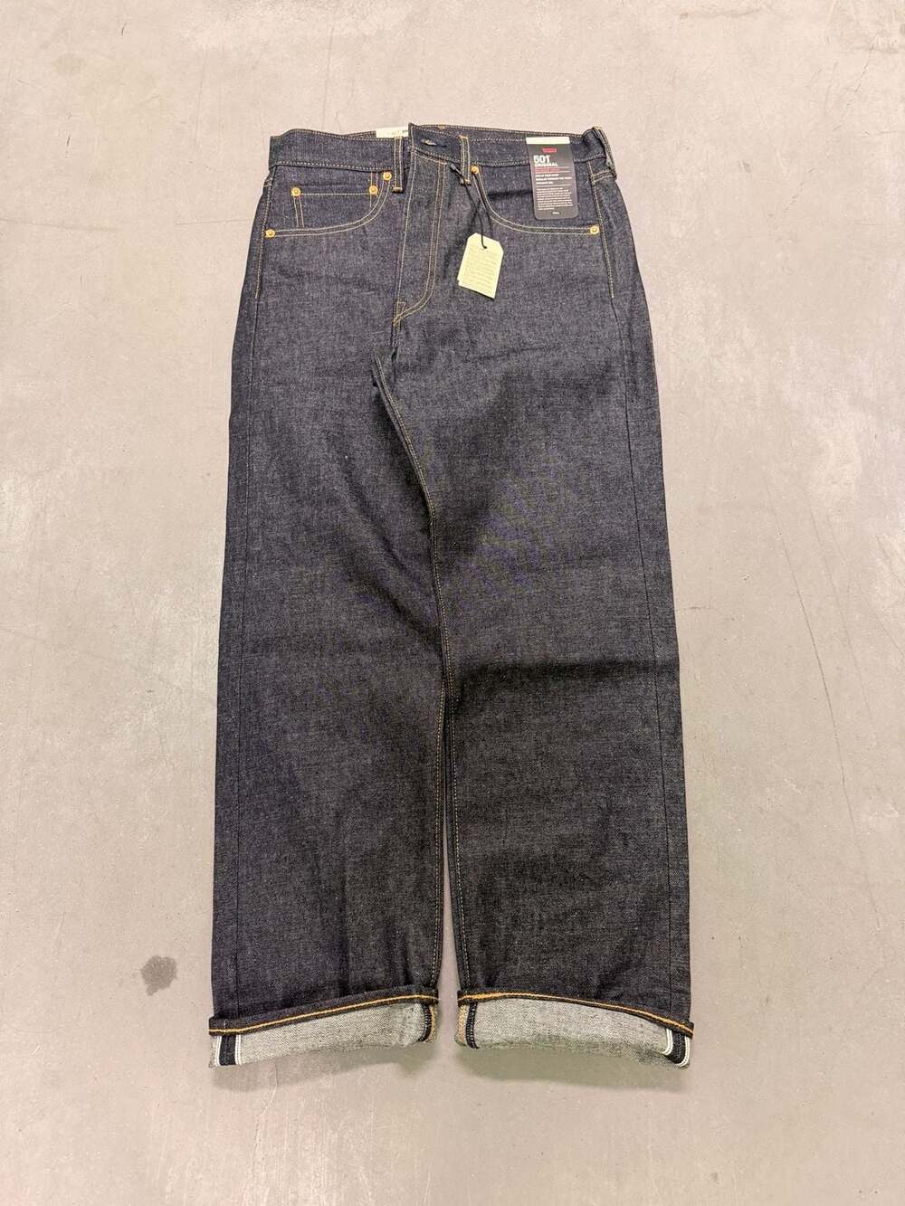 Levi's 501 Original Selvedge Denim Jeans - Picture 1 of 10